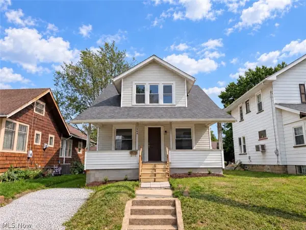 864 10th Ne Street, Massillon, OH 44646