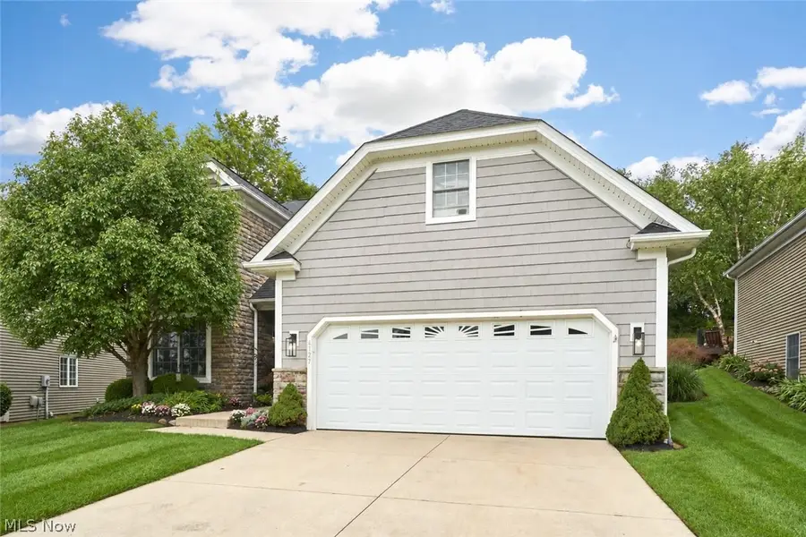 4127 Overbrook Drive, Brecksville, OH 44141 - #2