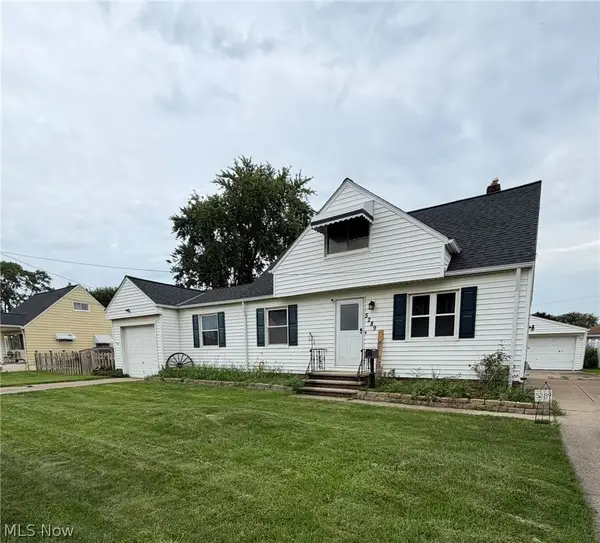 5289 Smith Road, Brook Park, OH 44142