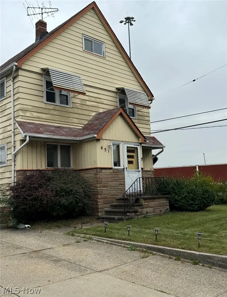 451 E 156th Street, Cleveland, OH 44110 - #1