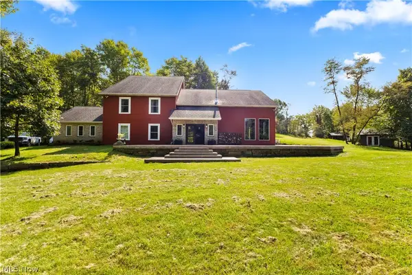 206 Deepwoods Lane, Weirton, WV 26062