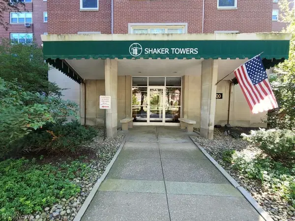 13800 Shaker Boulevard #1102, Cleveland, OH 44120