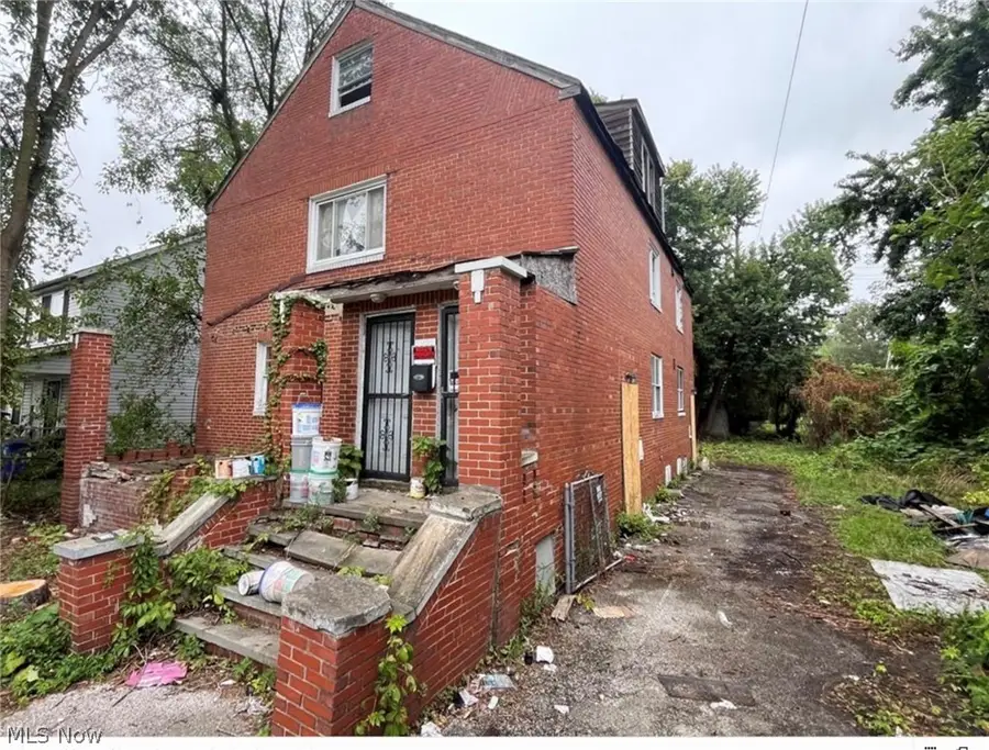 3379 E 130th Street, Cleveland, OH 44120 - #3