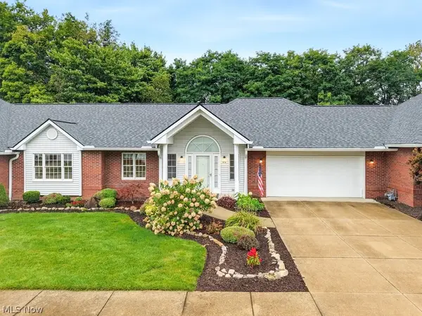 976 Rosemarie Circle, Wadsworth, OH 44281