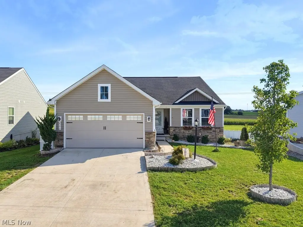 4396 Pioneer Sw Circle, Massillon, OH 44646 - #1