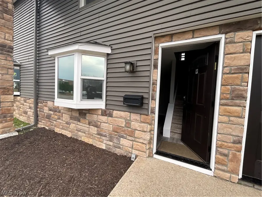 3960 W Erie Avenue #9, Lorain, OH 44053 - #3
