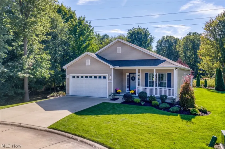 9590 Ravinia Drive, Olmsted Falls, OH 44138 - #2