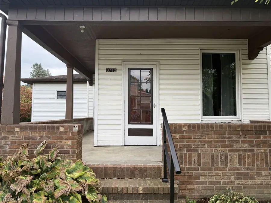 3712 Lincoln Avenue, Shadyside, OH 43947 - #3