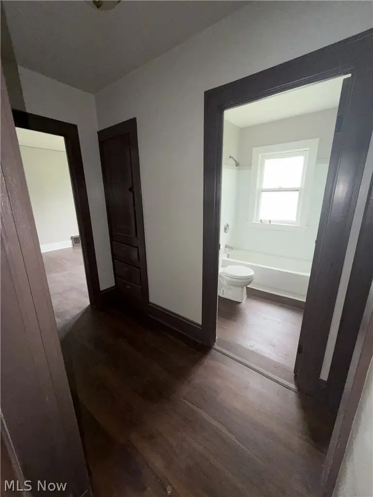 9400 Orleans Avenue, Cleveland, OH 44105 - #2