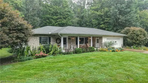 5771 County Road 407, Millersburg, OH 44654