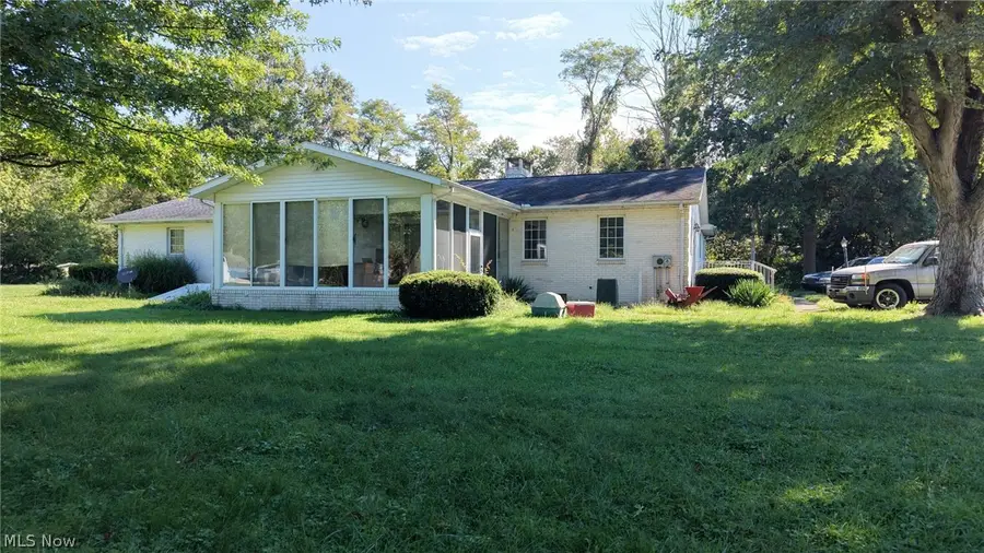 122 High Street, Tuscarawas, OH 44682 - #2