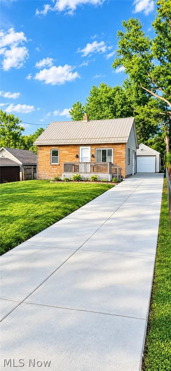 4100 Fairgrove Sw Avenue, Massillon, OH 44646