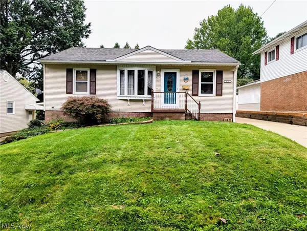 414 E Paige Avenue, Barberton, OH 44203