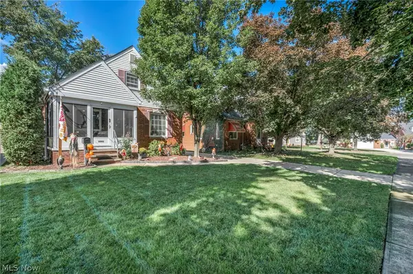 5042 W 5th Street, Independence, OH 44131
