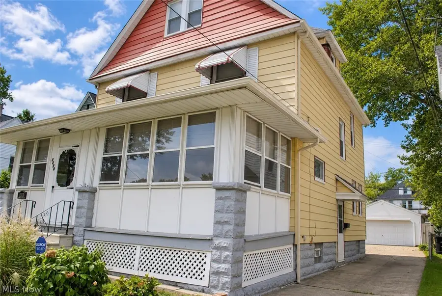 2070 W 100th Street, Cleveland, OH 44102 - #3