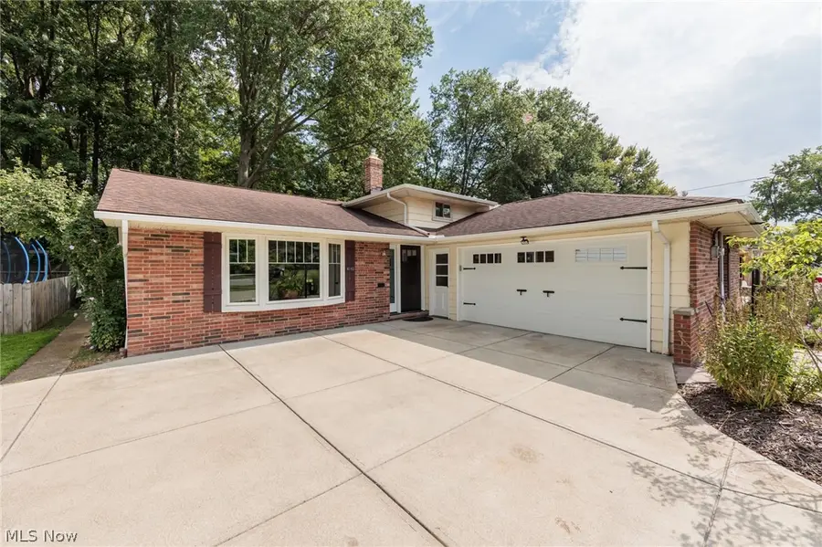 4143 Brendan Lane, North Olmsted, OH 44070 - #2