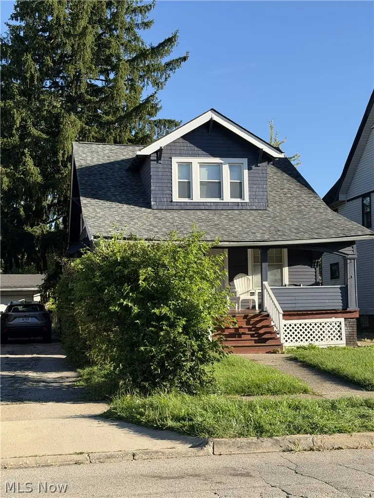 12901 Maplerow Avenue, Garfield Heights, OH 44105 - #3