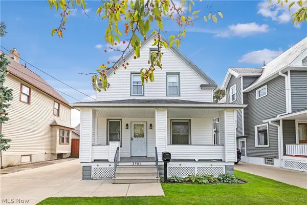 3901 Henritze Avenue, Cleveland, OH 44109