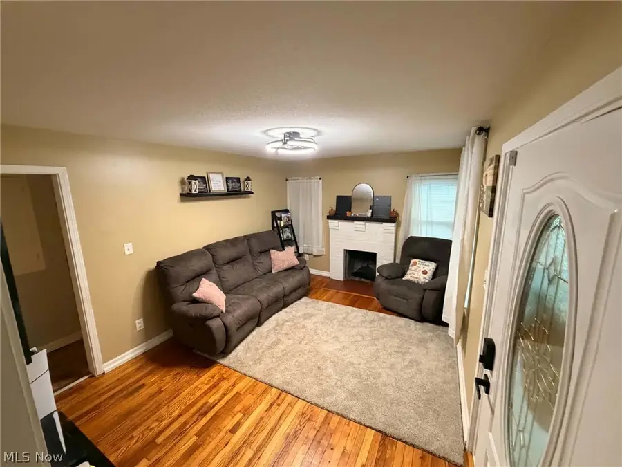 276 Oakland Avenue, Zanesville, OH 43701 - #3