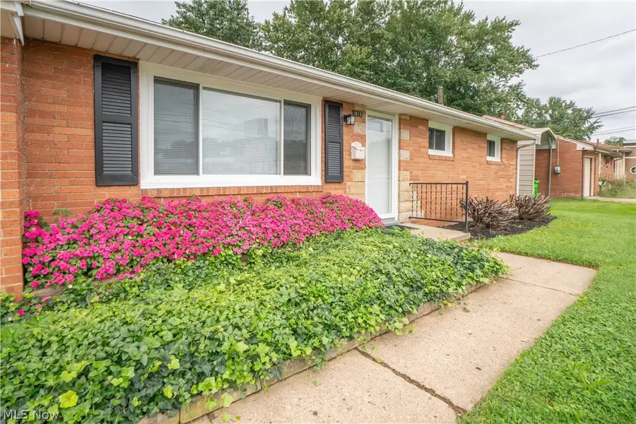 1615 Whipple Nw Avenue, Canton, OH 44708 - #2