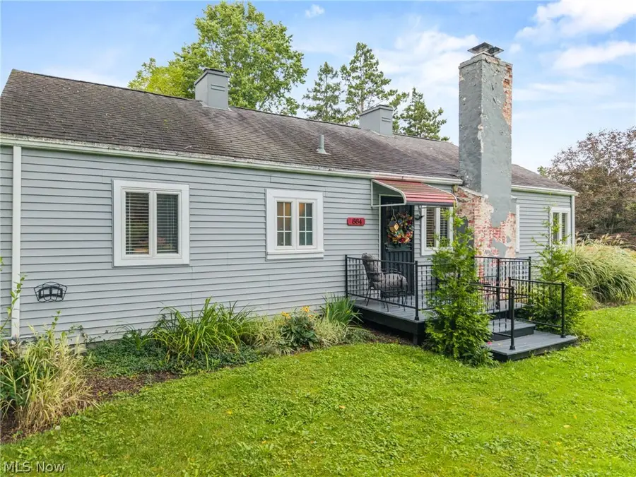 884 Monmouth Drive, Akron, OH 44313 - #2