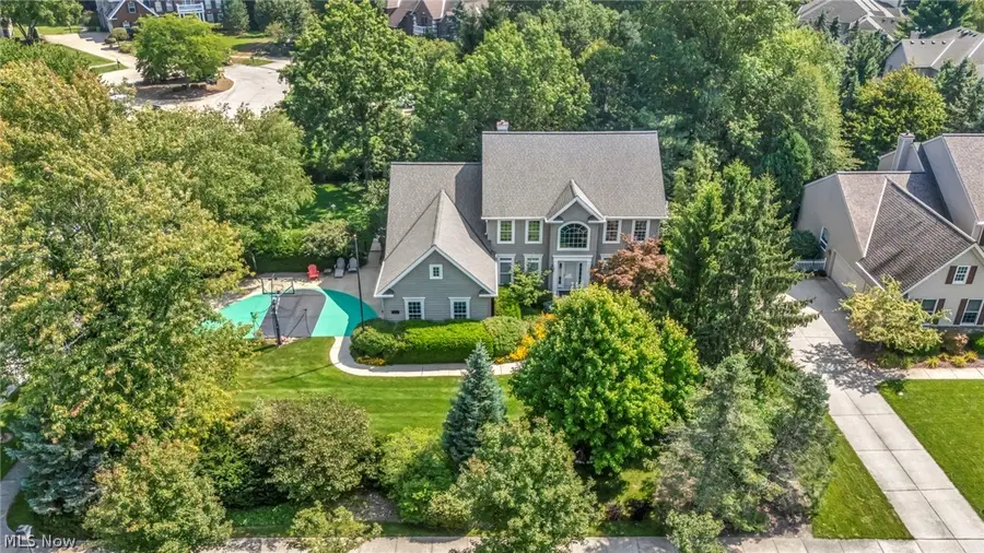 31723 Leeward Court, Avon Lake, OH 44012 - #2