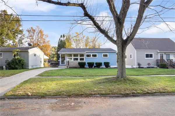 1098 Carnegie Avenue, Akron, OH 44314