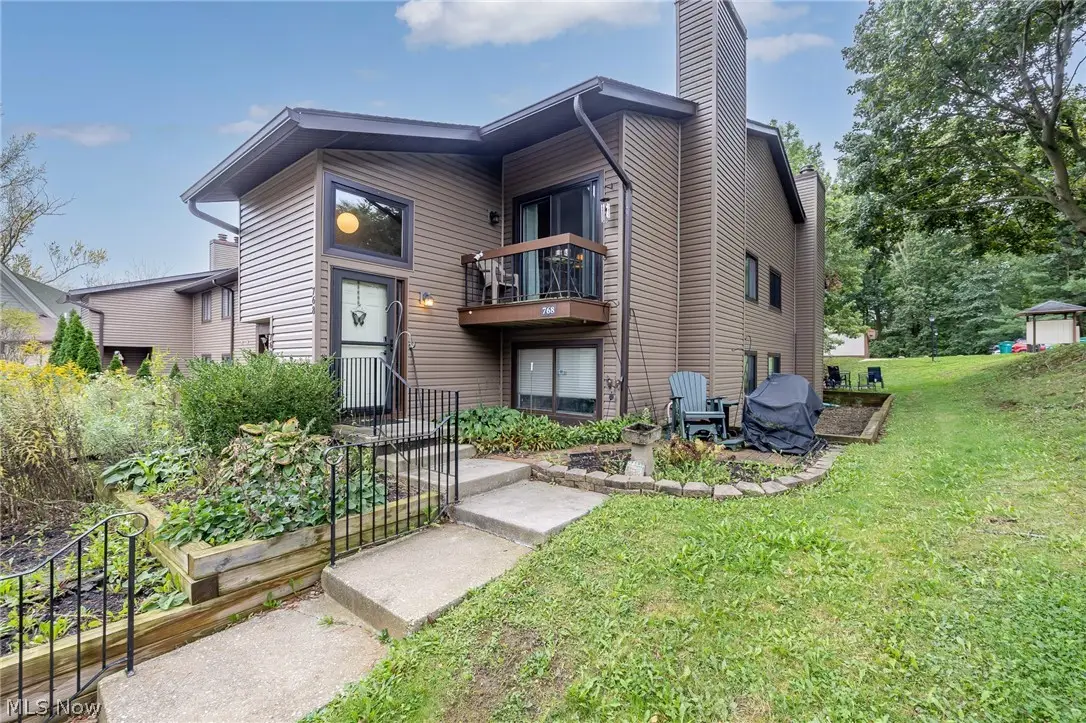 768 Kirkwall Drive #BLDG 42-G, Akron, OH 44321 - #1