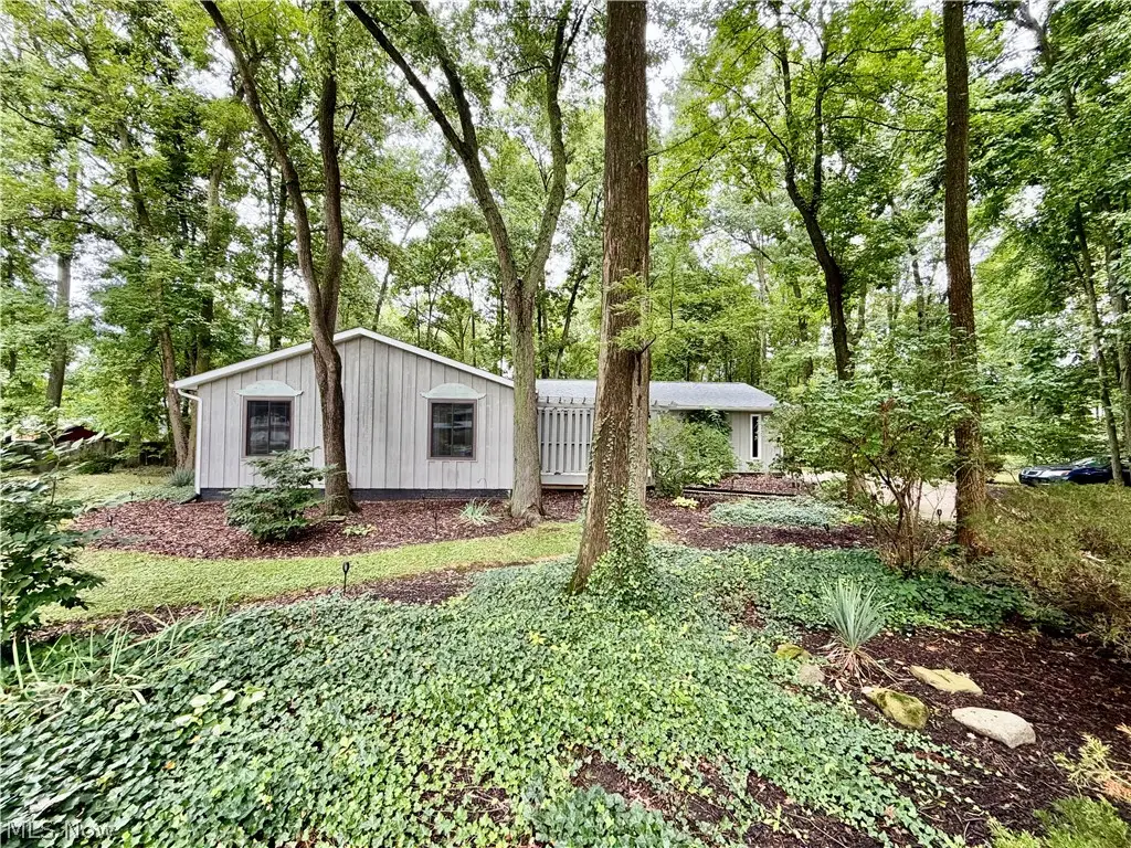 2181 Woodlawn Circle, Stow, OH 44224 - #1