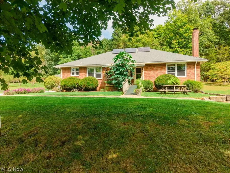 17943 Dover Road, Paint, OH 44627 - #2