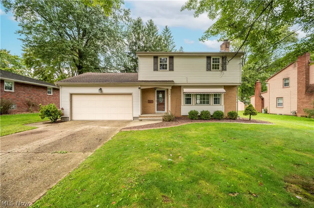 3424 Tall Oaks Lane, Austintown, OH 44511 - #1