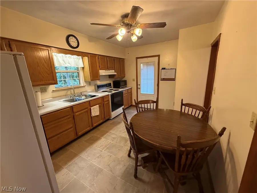 536 Woodvue Lane, Wintersville, OH 43953 - #3