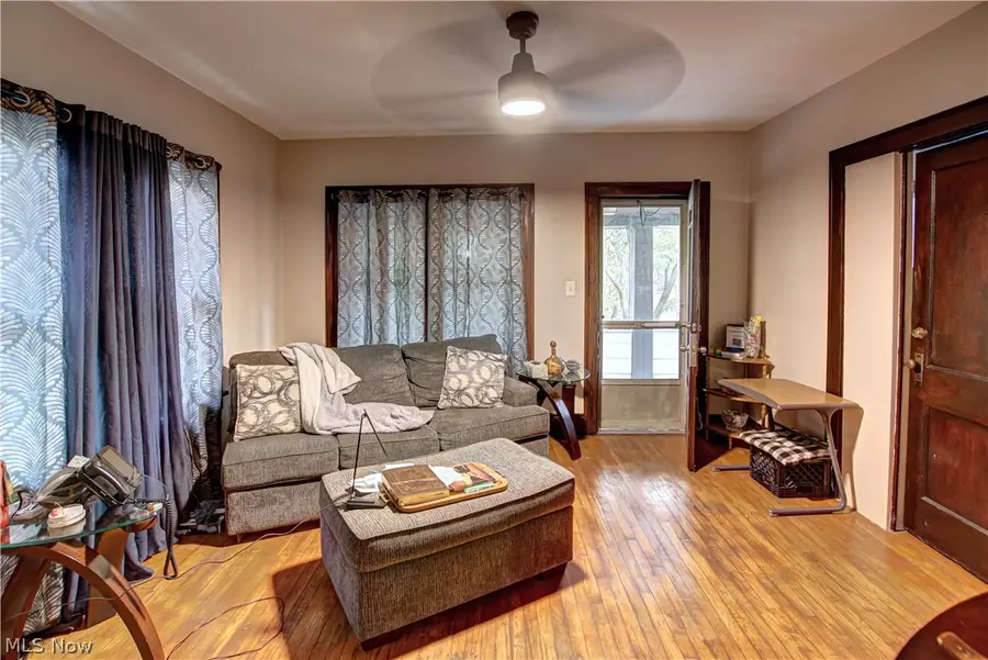 719 E 157th Street, Cleveland, OH 44110 - #3