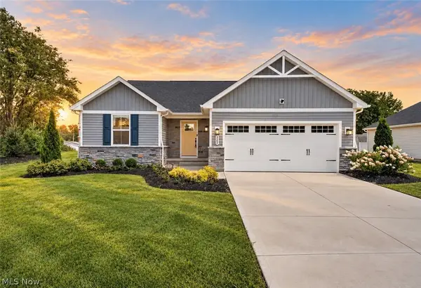 302 Ridgewater Drive, Elyria, OH 44035
