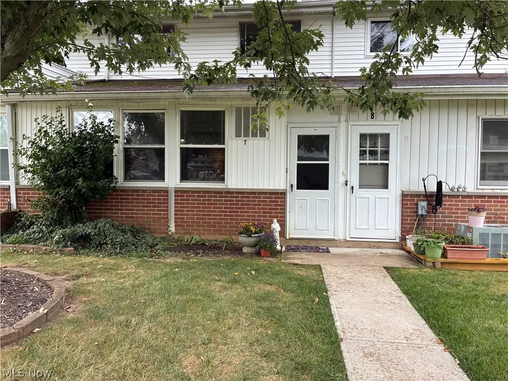 25500 Country Club #7, North Olmsted, OH 44070 - #1