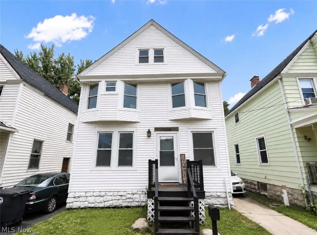 3916 Mapledale Avenue, Cleveland, OH 44109 - #1