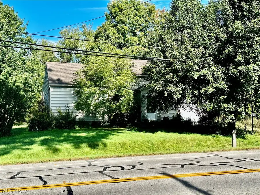 5002 Stow Road, Stow, OH 44224 - #2