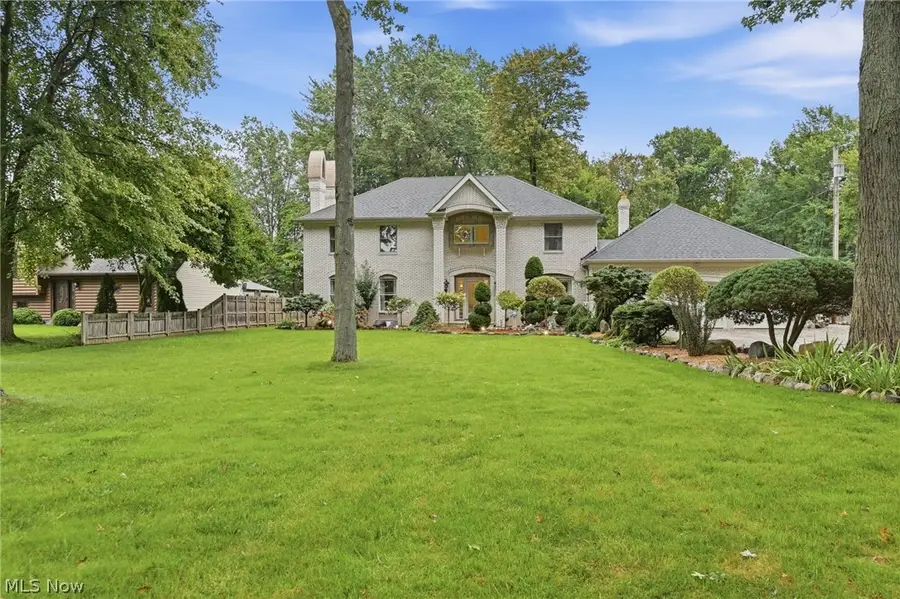 36490 Giles Road, Grafton, OH 44044 - #2
