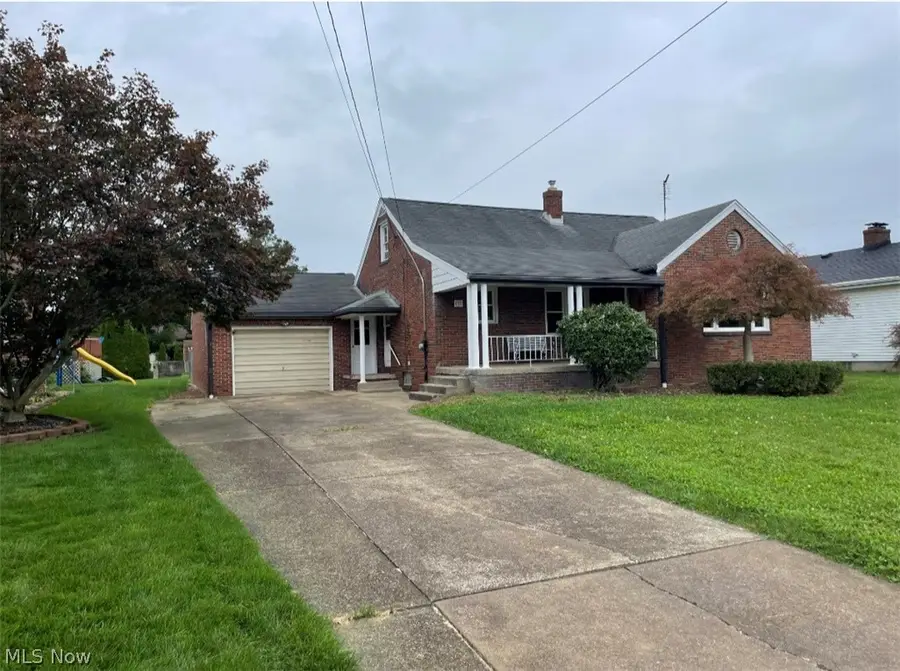 857 5th Street, Struthers, OH 44471 - #2