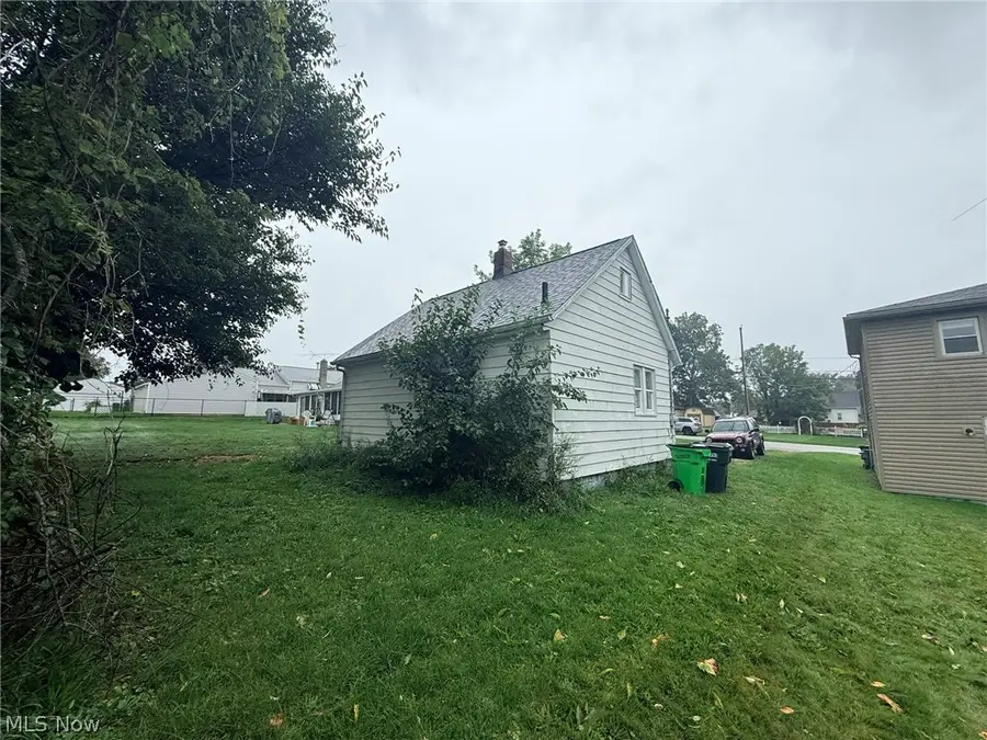 493 Washington Avenue, Barberton, OH 44203 - #3