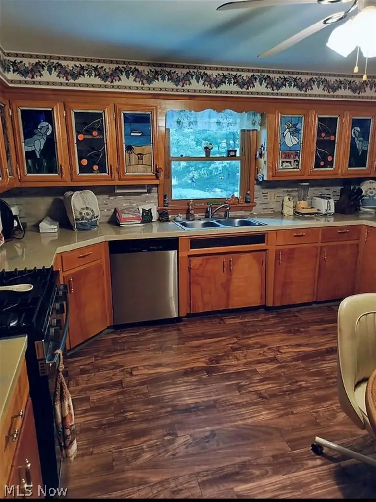 4825 Edinderry Nw Drive, Canton, OH 44708 - #2