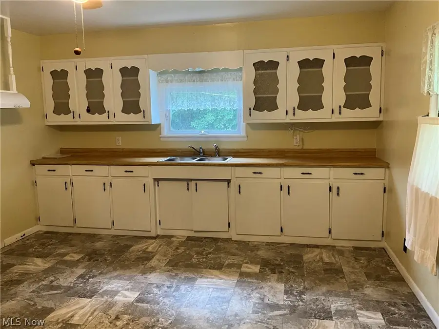 1379 County Road 16, New London, OH 44851 - #2