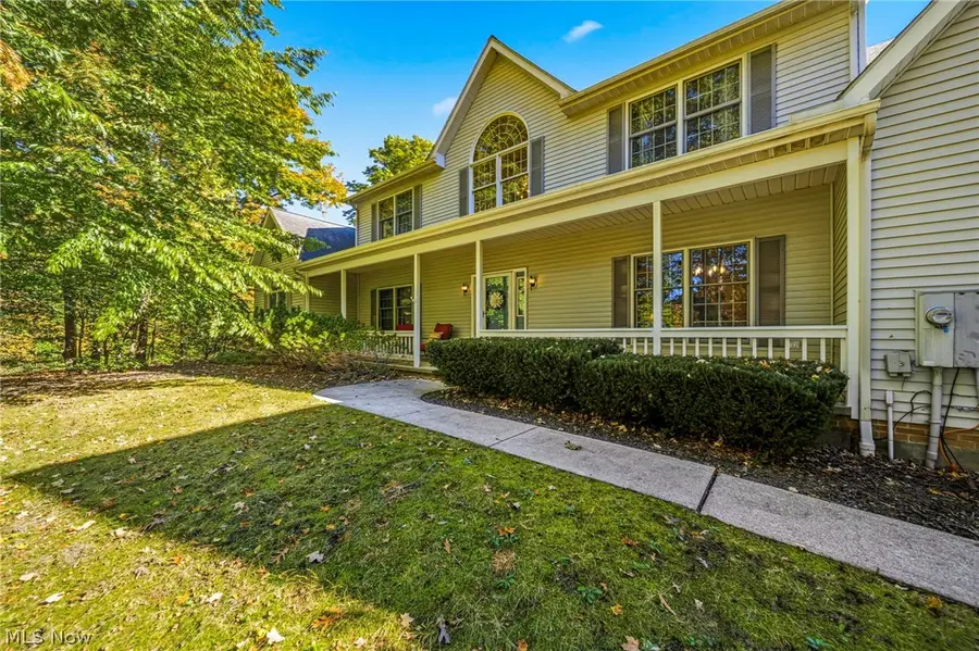 10893 Lakebrook Drive, Kirtland, OH 44094 - #2