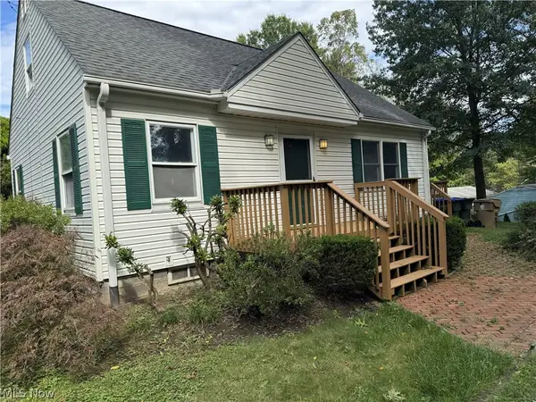 1505 Oneida Avenue, Cuyahoga Falls, OH 44221