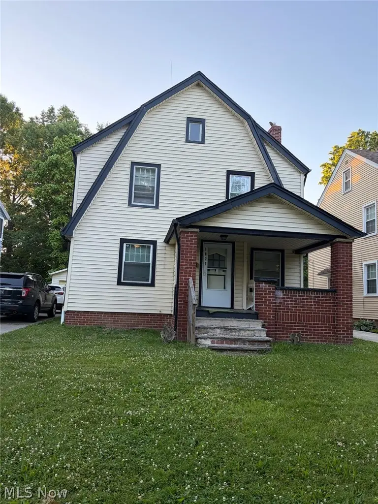 1037 Rushleigh Road, Cleveland Heights, OH 44121 - #3