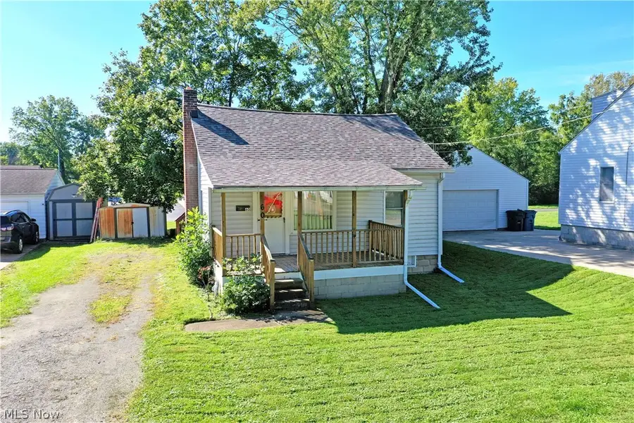 60 Woodglen Avenue, Niles, OH 44446 - #2