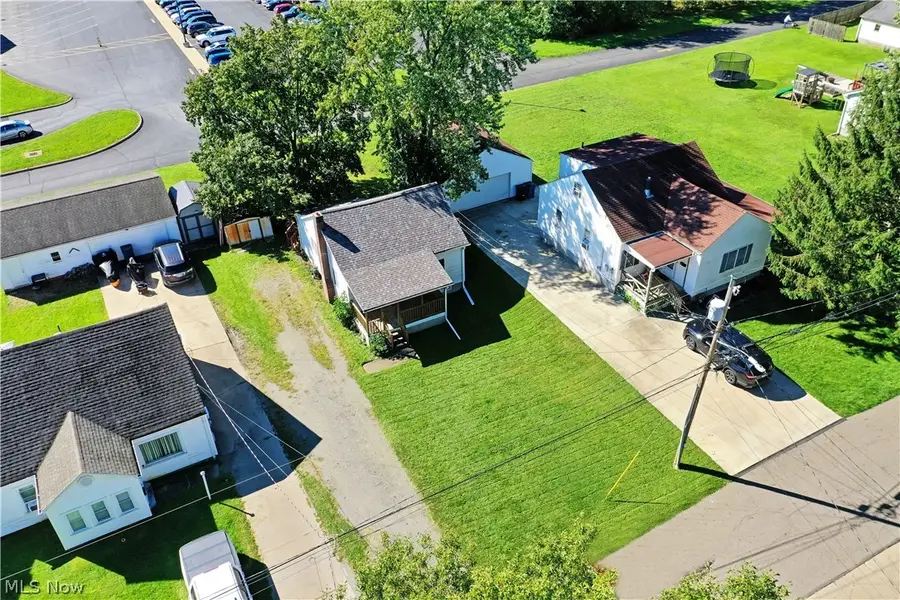 60 Woodglen Avenue, Niles, OH 44446 - #3