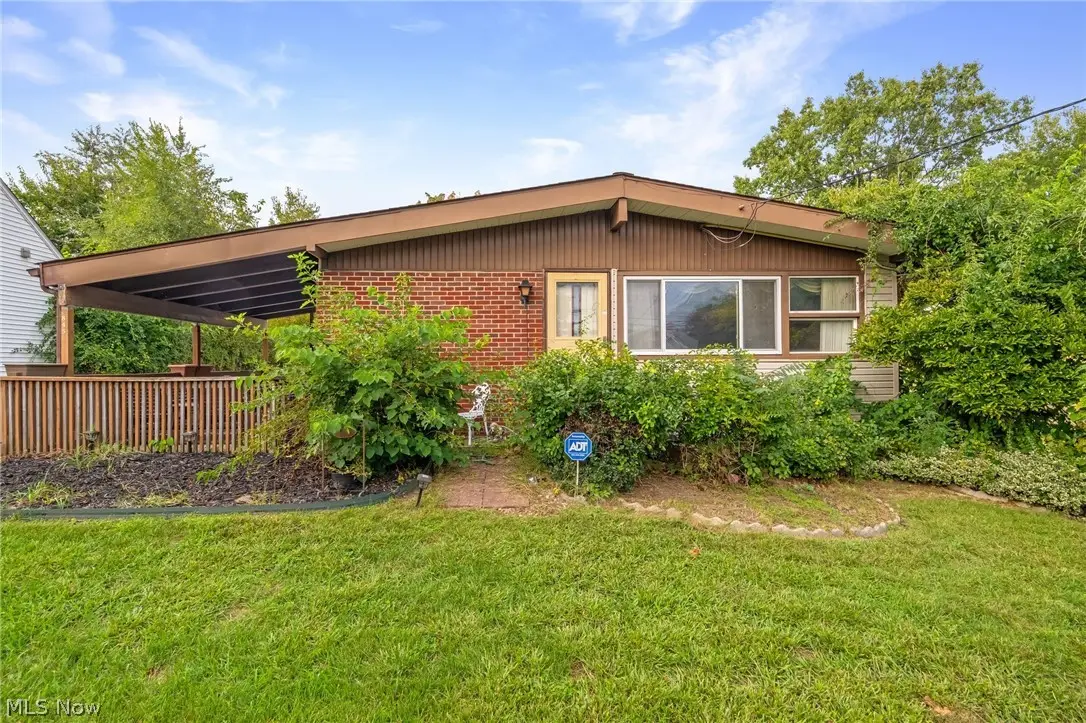 845 Carnegie Avenue, Akron, OH 44314 - #1