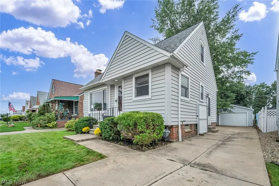 6507 Forest Avenue, Parma, OH 44129 - #3