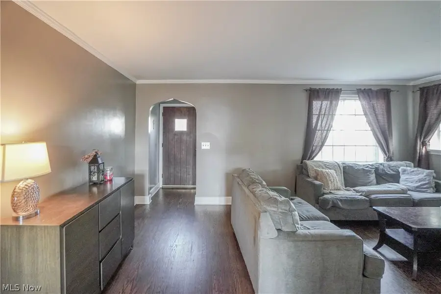 312 32nd Nw Street, Canton, OH 44709 - #2